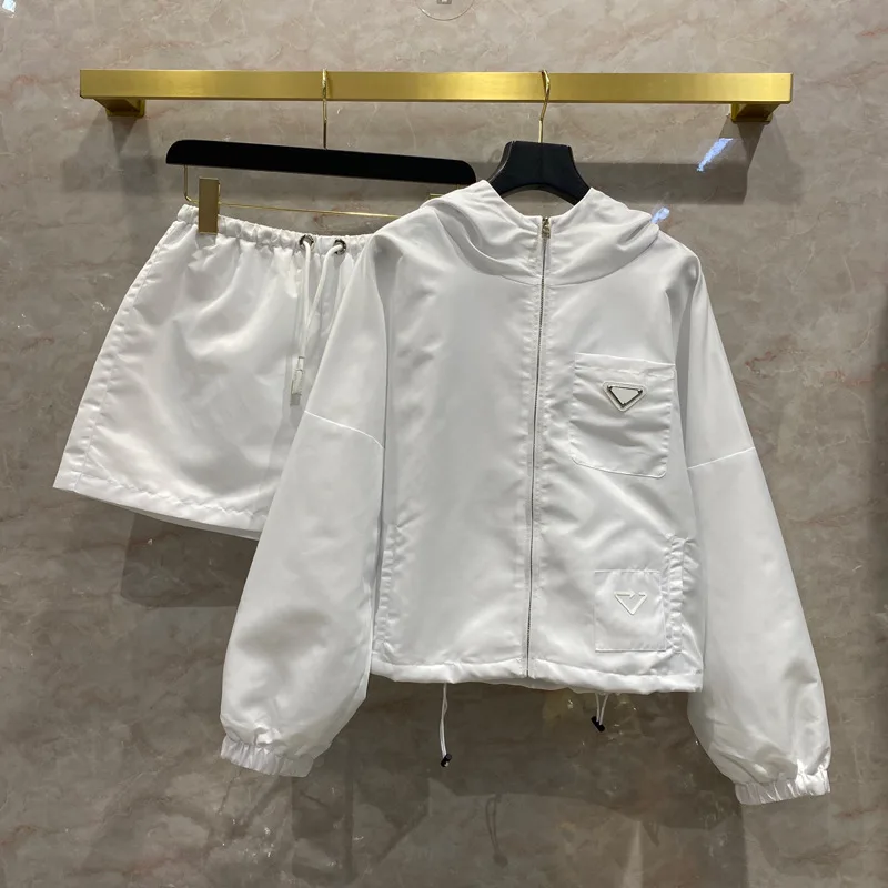 Sports nylon set men and women with long sleeves with hat shorts loose waist fashion trend punk style new style windbreaker