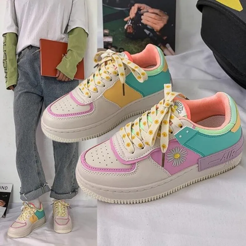 

Women Casual Sports Shoes Fashion Breathable Tenis Feminino Lace Up Four Seasons Sneakers 2021 Spring Sneakers Zapatillas Mujer