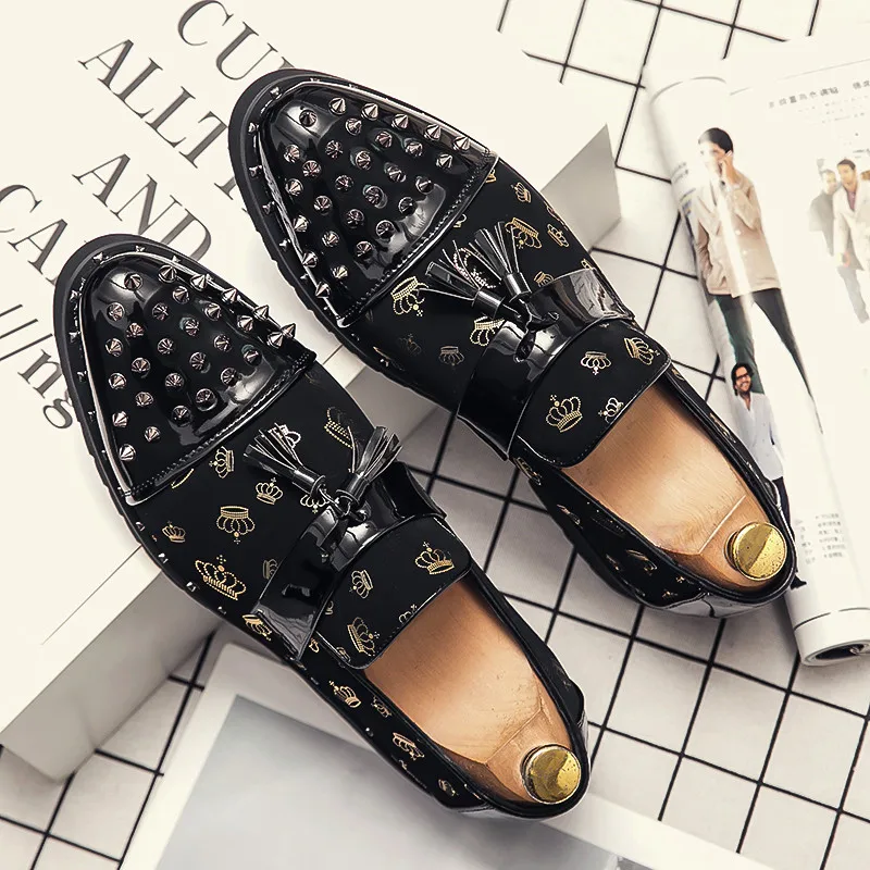 

Fashion Designer Men's Shoes Formal Hot Sale Oxford Leather Male Shoe Rivet Men Dress Summer Party Personality