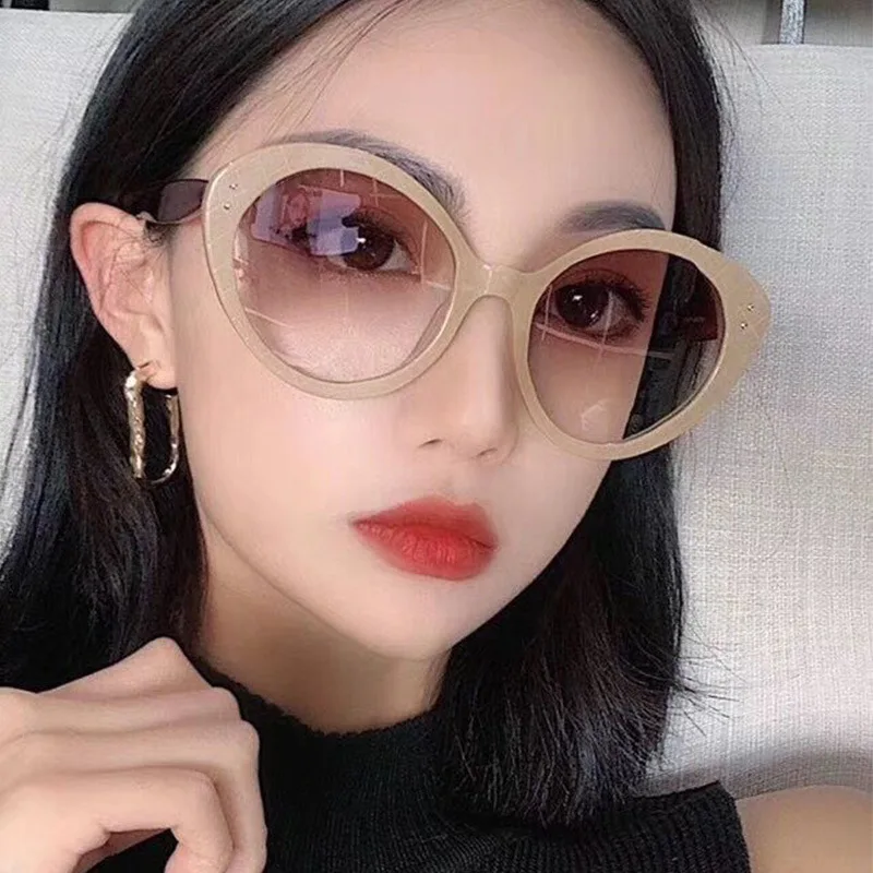 Солнцезащитные очки в овальной оправе женские небольшие брендовые дизайнерские