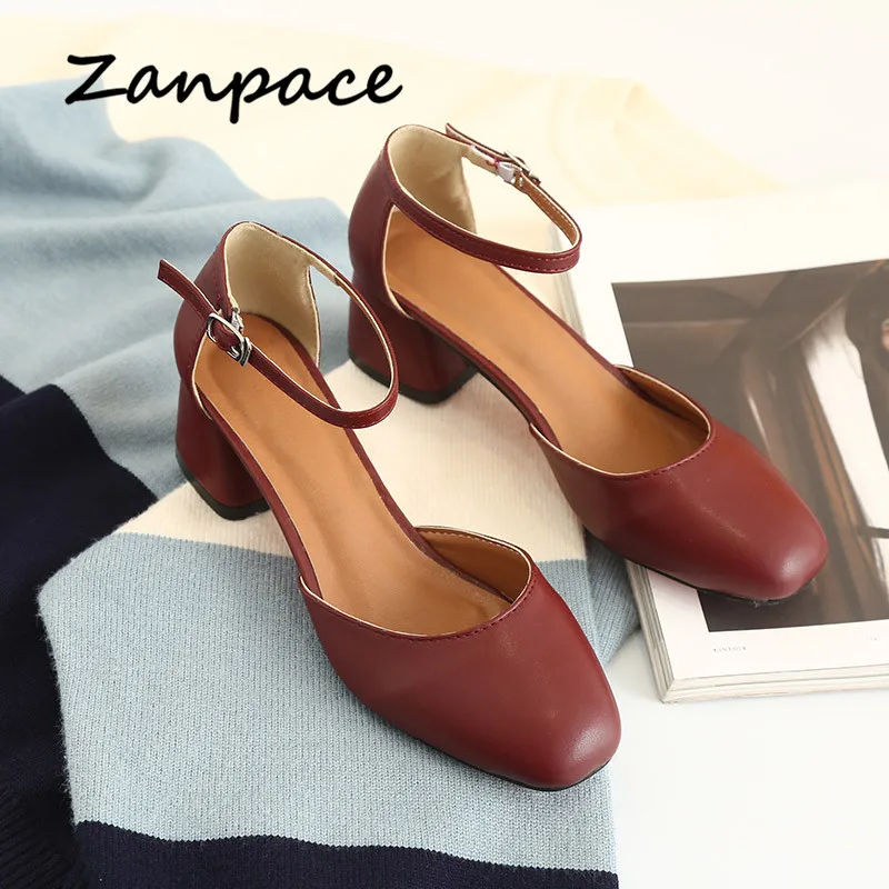 Сандалии женские с квадратным носком босоножки на толстой подошве закрытым и