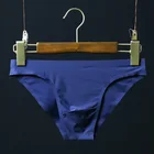 Трусы мужские слитные, пикантное гладкое мягкое нижнее белье, тонкие трусы, бикини с заниженной талией, ледяные шелковые плавки, бесшовное нижнее белье