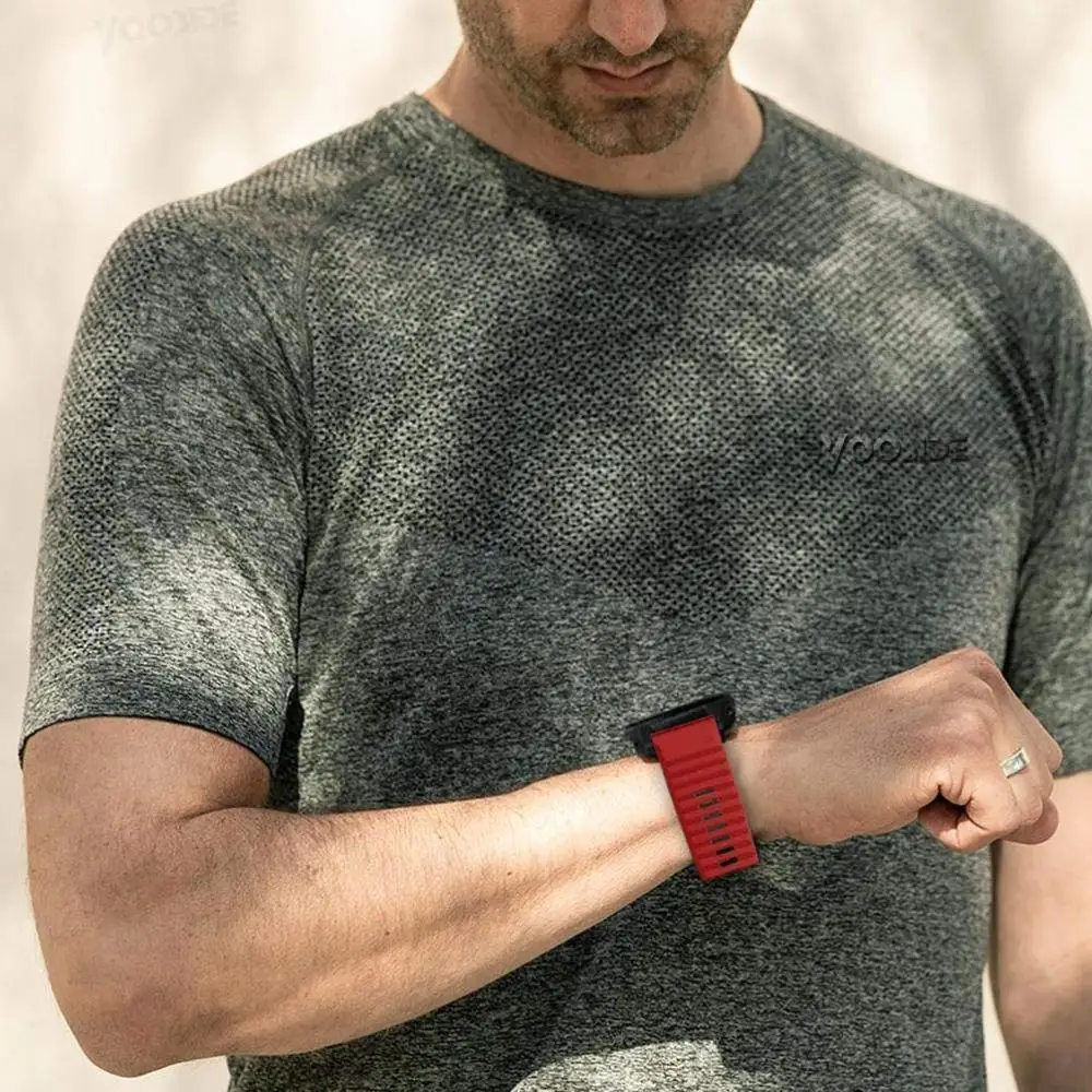 Фото Ремешок для Garmin Fenix 5 Plus 6 Pro Forerunner 935/945 мягкий силиконовый ремешок 22 Ремешок для Garmin Fenix 5 Plus 6 Pro Forerunner 935/945 мягкий силиконовый ремешок 22