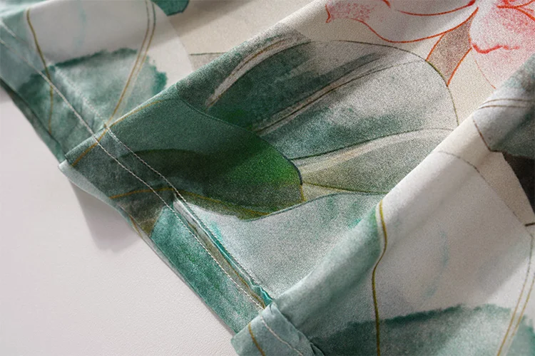 

Women's 92% Mulberry Silk 8% Spandex Satin Silk lotus printed crew neck Top Shirt Blouse JN803