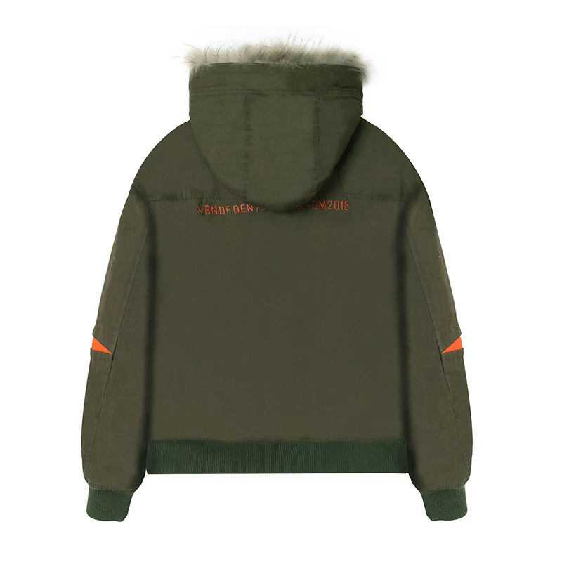 Зимние куртки с хлопковой подкладкой камуфляжные мужские большие меховые теплые