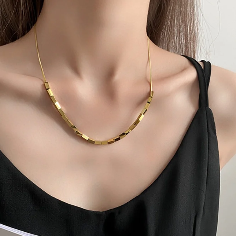 

ZN New Stainless Steel Fashion Jewelry A Bunch Of Squares Charms Snake Bone Chain Choker Pendant Necklaces For Women