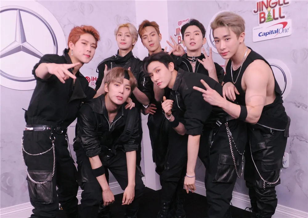 Цвет: желтый Monsta X Kpop плакаты высокой четкости украшения для дома и офиса глянцевые бумажные принты оптом - Цвет: Цвет: желтый