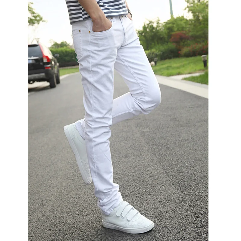 

2021 2020 Indoor fashions Casual Denim students Cowboy black/white Skinny jeans men stretch boy teenagers pencil pants men