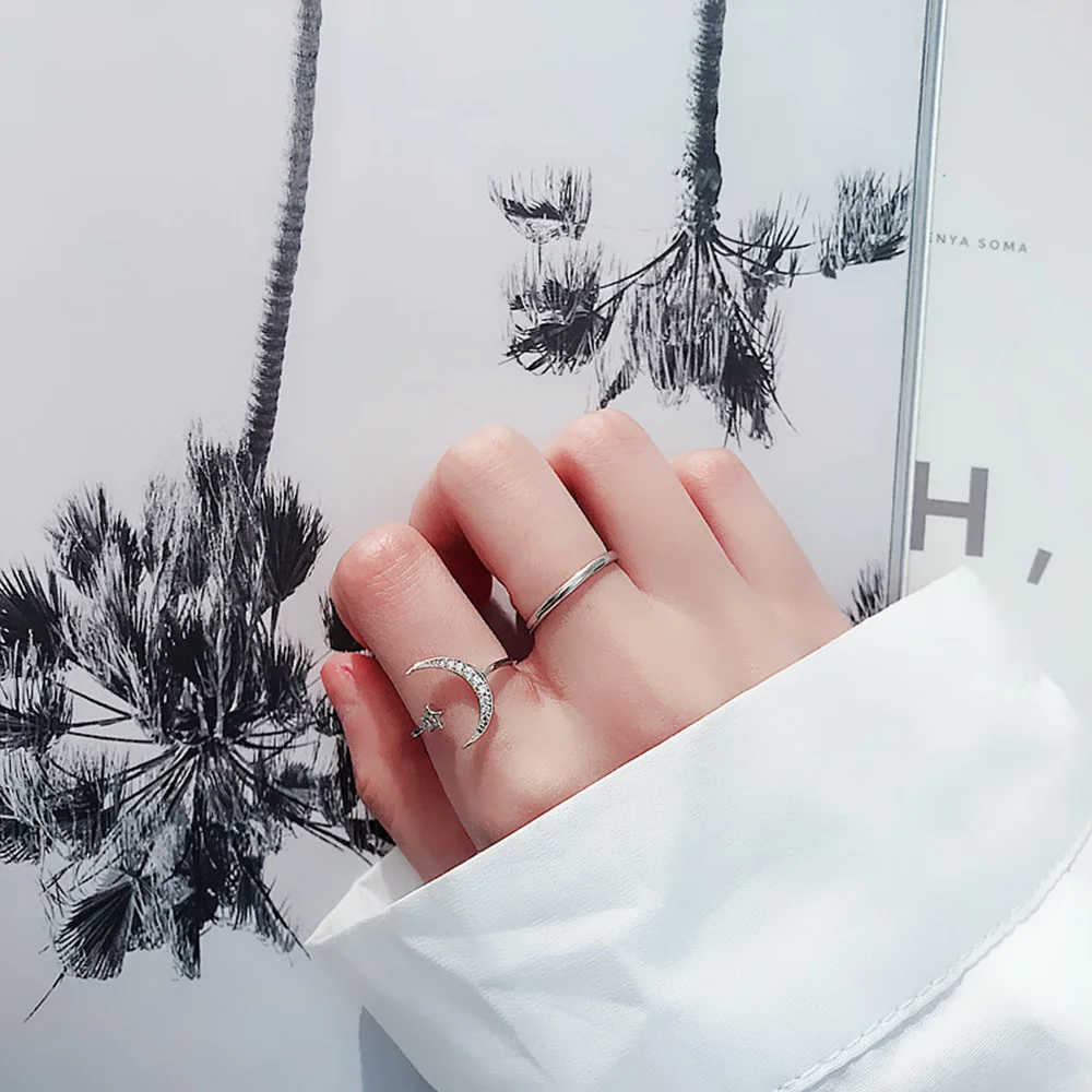 

Chic Star Moon Women's Rings Student Zircon Exquisite Sweet Romance Opening Crystal Rhinestone Joint Ring Accessories