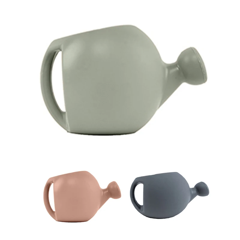 

Children Summer Toys Silicone Beach Toys Play Water Bottle Watering Can Spray Bottle Sprinkler Bath Toy