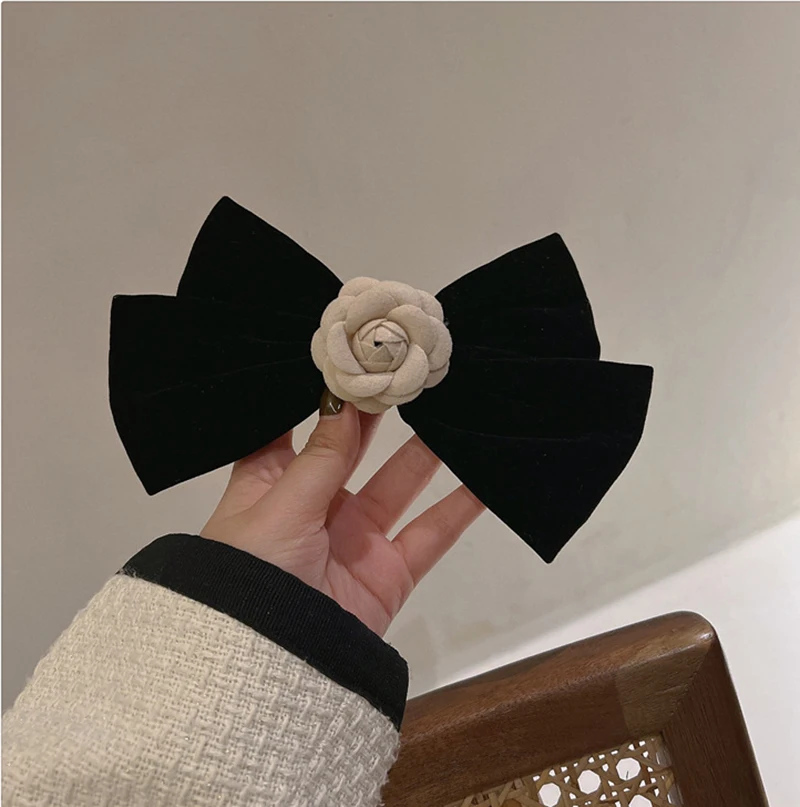 

Vintage Black Velvet Hair Clip Elegant Camellia Flower Large Hair Clips Hair Accessories Woman Bowknot Hairpin Headdress