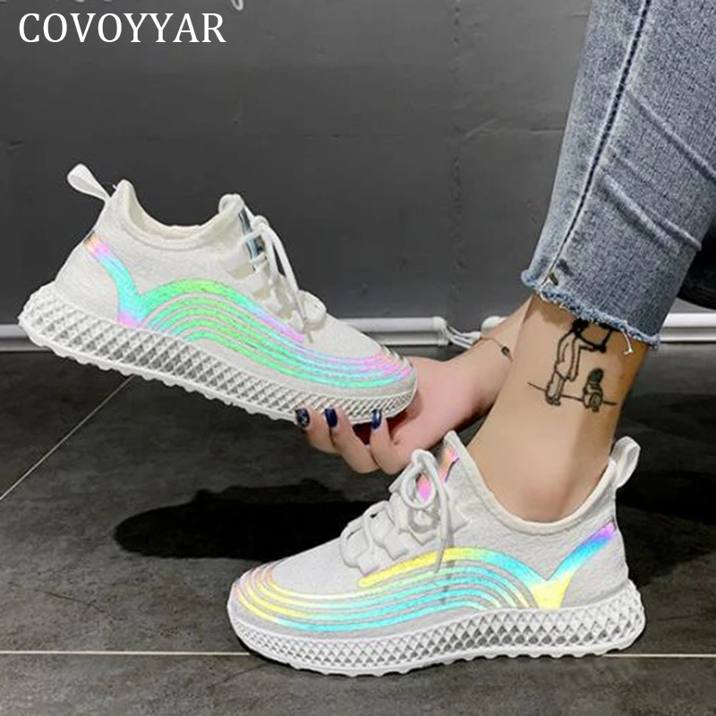

COVOYYAR/весенняя обувь; Женские модные кроссовки со светоотражающими полосками на шнуровке; Женские кроссовки с геометрическим рисунком на пл...