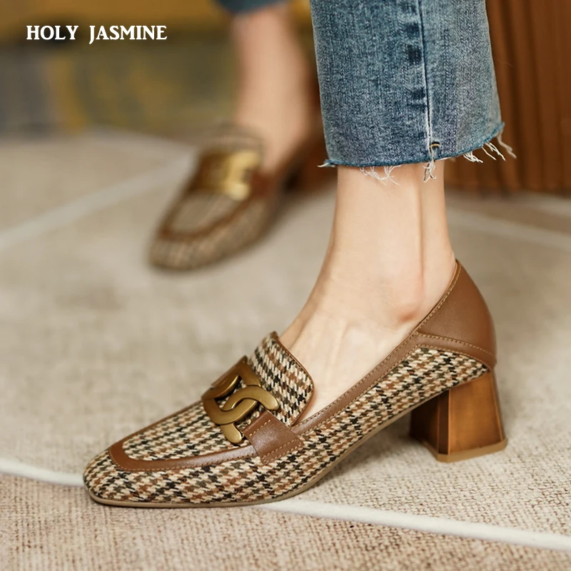 New Retro Women High Heels Shoes Round Toe Tartan Design Metal Button Loafers Slip on Chunky Low Heels Female Comfy Footwear