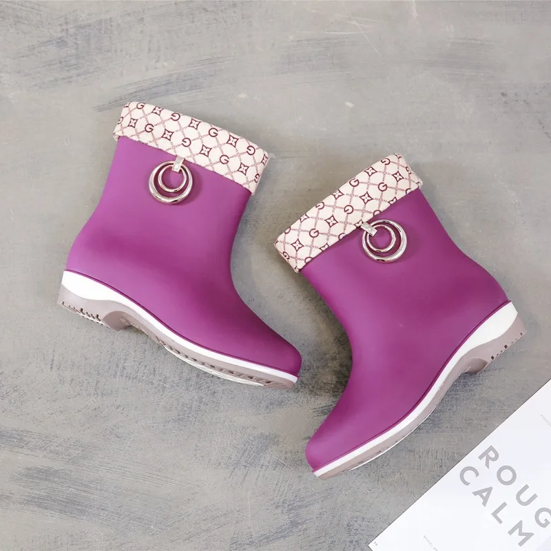 

Rain Boots Women Short Tube Rain Shoes Adult Water Boots Anti-skid Water Shoes Jelly Rubber Shoes Rain Boots Size 36-40