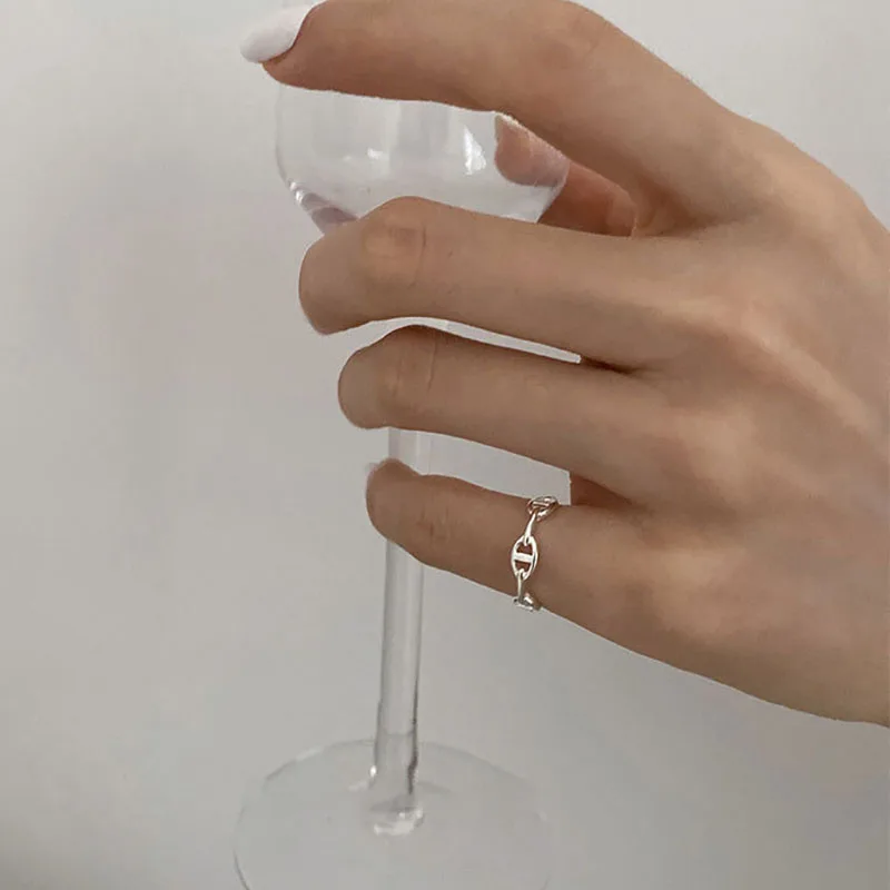 Женское кольцо в виде ноздрей из серебра 925 пробы | Украшения и аксессуары