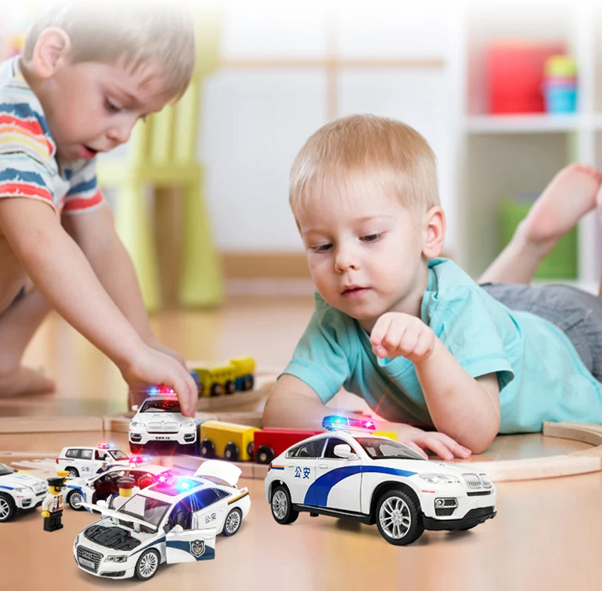 Модель автомобиля полиция в масштабе 1:32 Форд рейнджер X7 машина скорой помощи TOYOTA