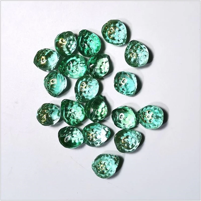 10 шт. бусины в виде клубники х13 мм