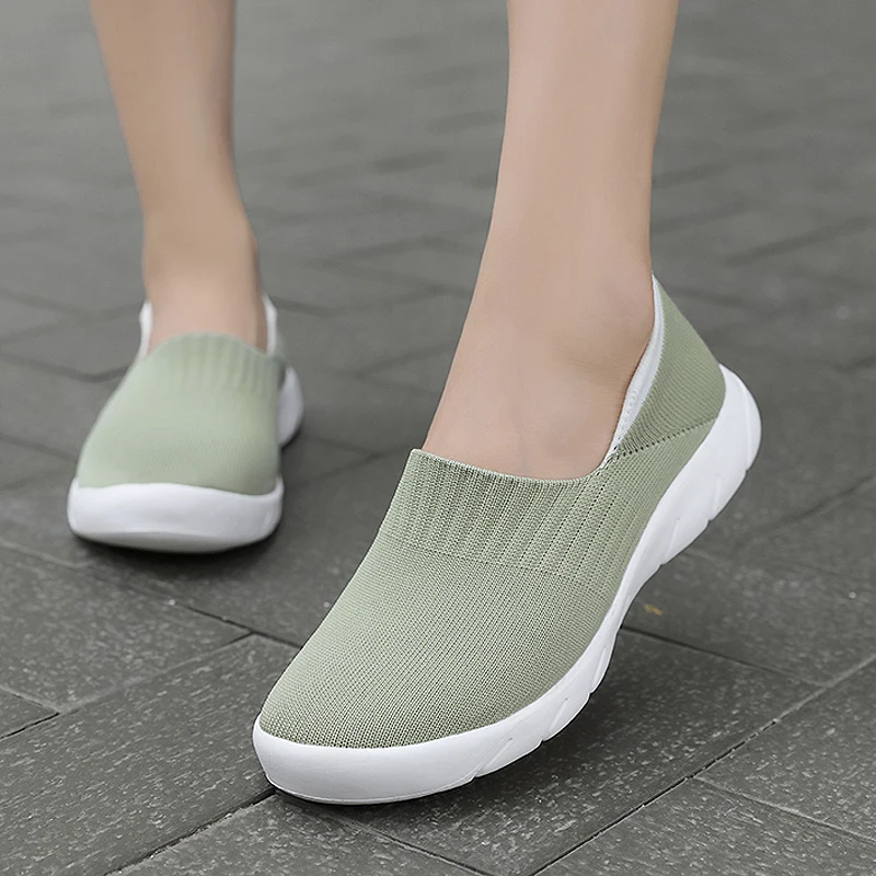 

Women Vulcanized Shoes Lightweight Breathable Casual Wild Non-slip Large Size 42 Women's Shoes Outdoor Casual Shoes Woman