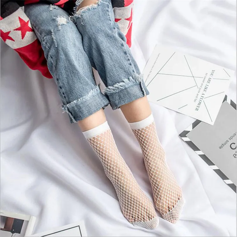 LJCUIYAO Summer Sexy Retro Lace Floral Mesh Women Girl Socks Elastic Fashion Lady Soft Short Female Crystal Hollow Sock | Женская одежда