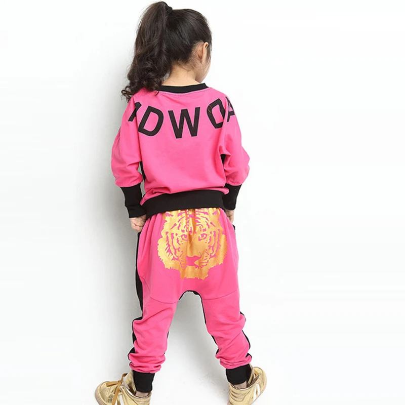 Сезон весна футболка с принтом Тигра для маленьких девочек комплект спортивной