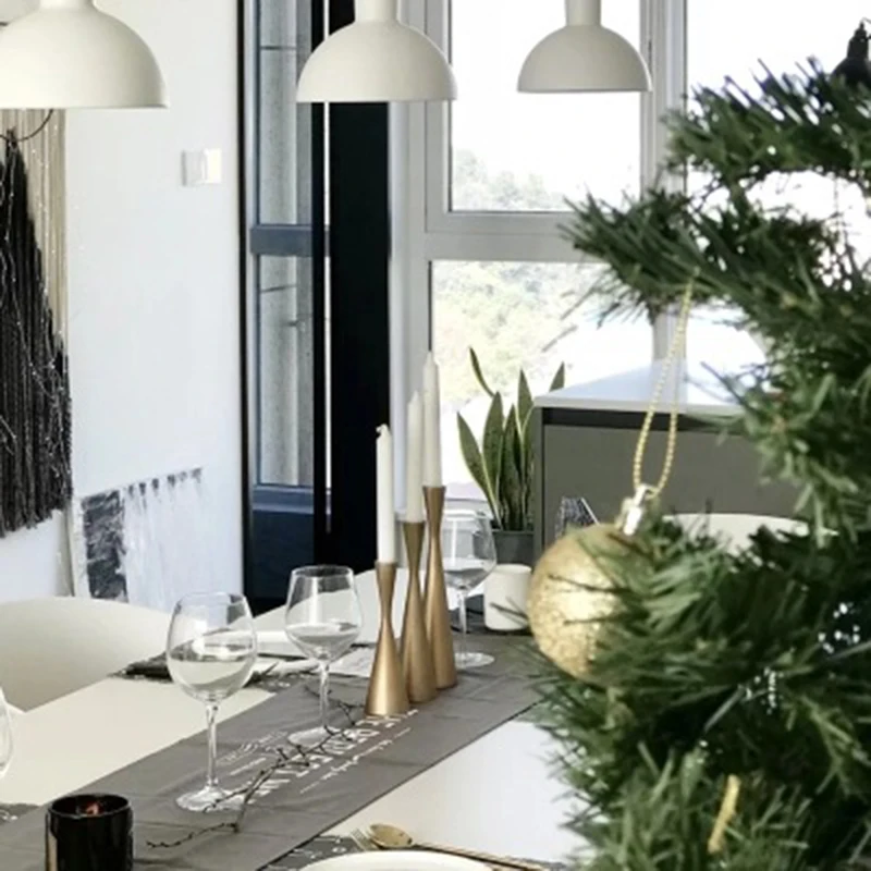 

Латунь Золотой металлический конус подсвечники подсвечник Винтаж современный дом кабины Lodge стол камин свадебное украшение стола лампы в ф...