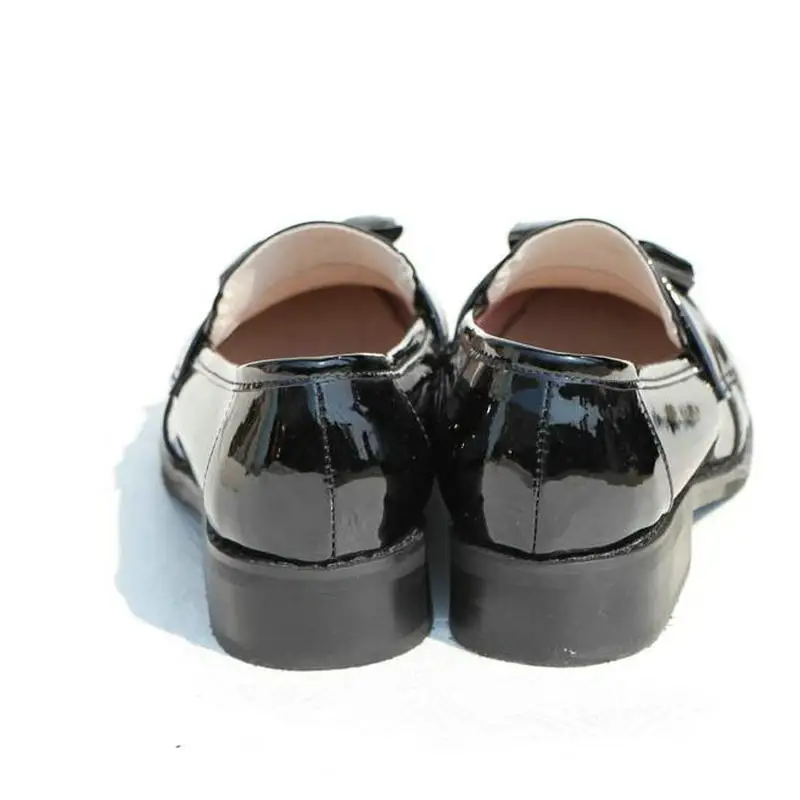 Женские туфли из лакированной кожи оксфорды винно-красные на плоской подошве