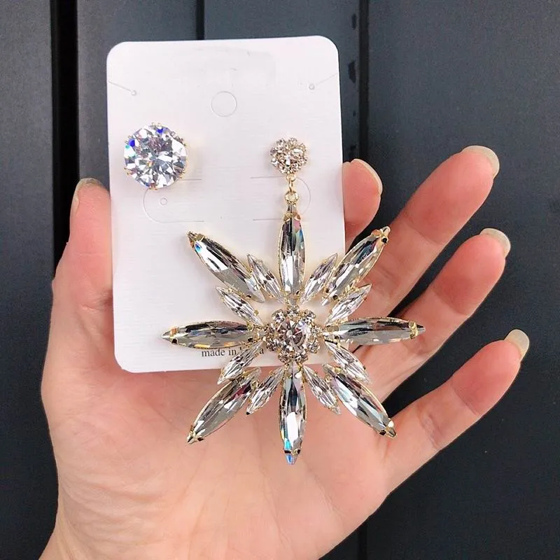 Серьги подвески в виде больших цветов с Стразы для женщин новинка 2020 модные