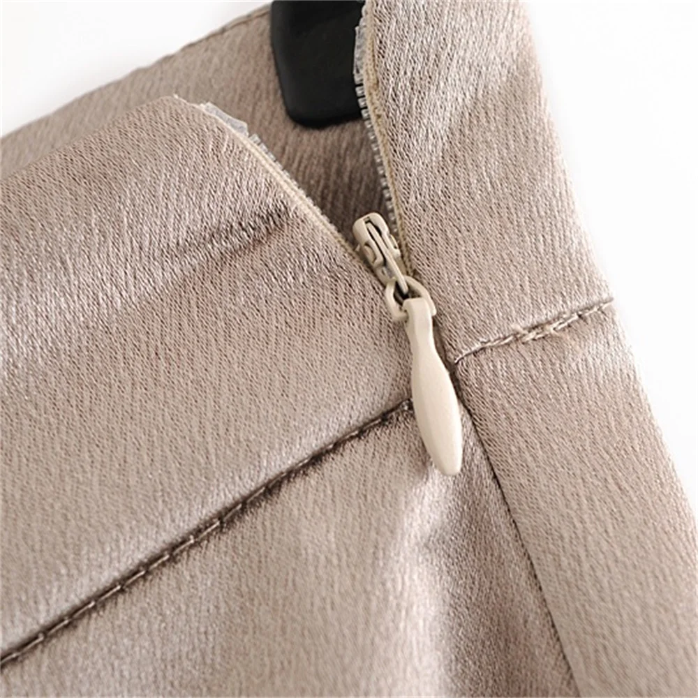 

European and American style 2020 autumn new retro high waist temperament is thin and fashionable all-match long skirt women