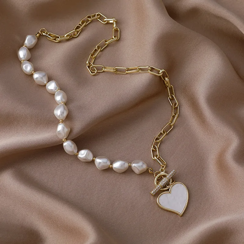 

Korea Trend Baroque Natural Pearl Necklace Women Elegant Contracted Heart Shape Shells Pendant OT Clavicle Chain Jewelry Gift