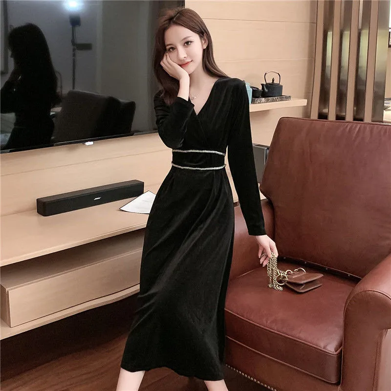 Jurken Zomer 2021 Dames Gold Velvet Dress Long Autumn And Winter Little Black Dress Pareos De Playa Mujer Sukienka Zestawy
Jurken Zomer 2021 Dames Gold Velvet Dress Long Autumn And Winter Little Black Dress Pareos De Playa Mujer Sukienka Zestawy