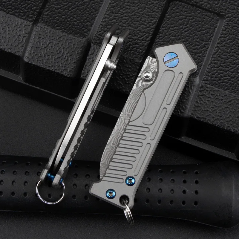 

Складной нож из титанового сплава, миниатюрный резец из дамасской стали высокой твердости, уличный портативный Клинок для повседневного ис...