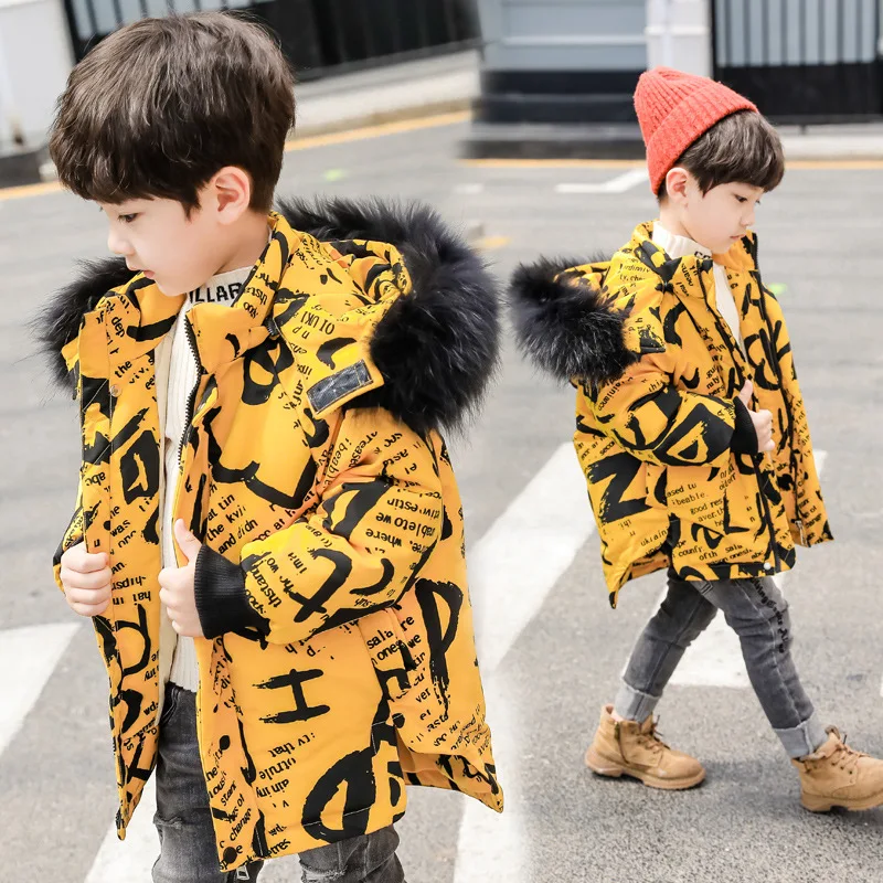 

2019 короткая камуфляжная детская одежда в Корейском стиле для мальчиков маленького и среднего размера утепленное пальто на белом утином пуху в иностранном стиле