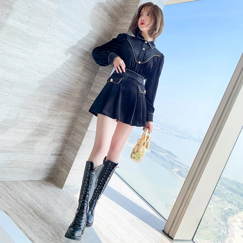 Fashionable OL temperament bright silk and velvet shirt + bag cover A word skirt suits the new female 2020 winter