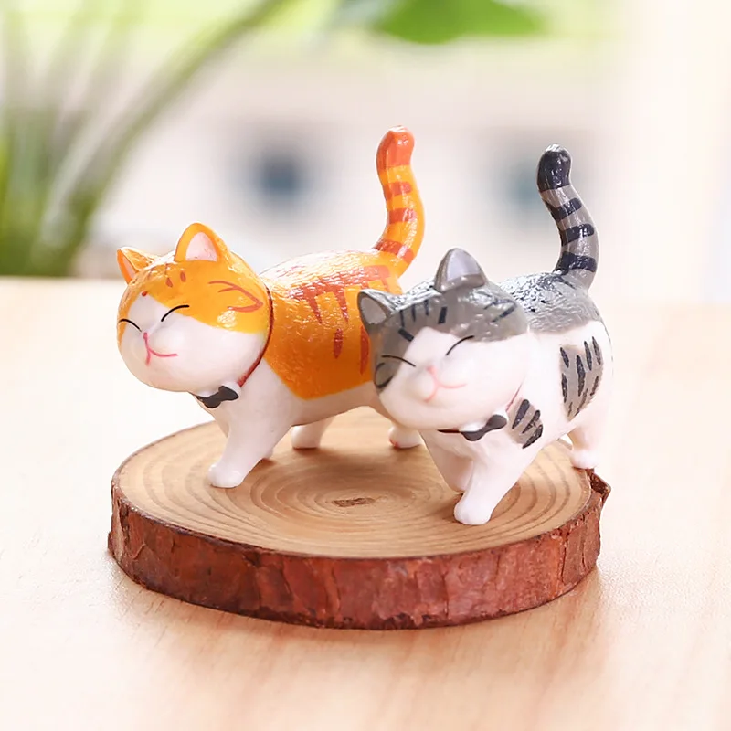 

Cute simulation animal cat mini kawaii bell cat Japanese anime PVC action figure decoration toy collection model kid toy gift