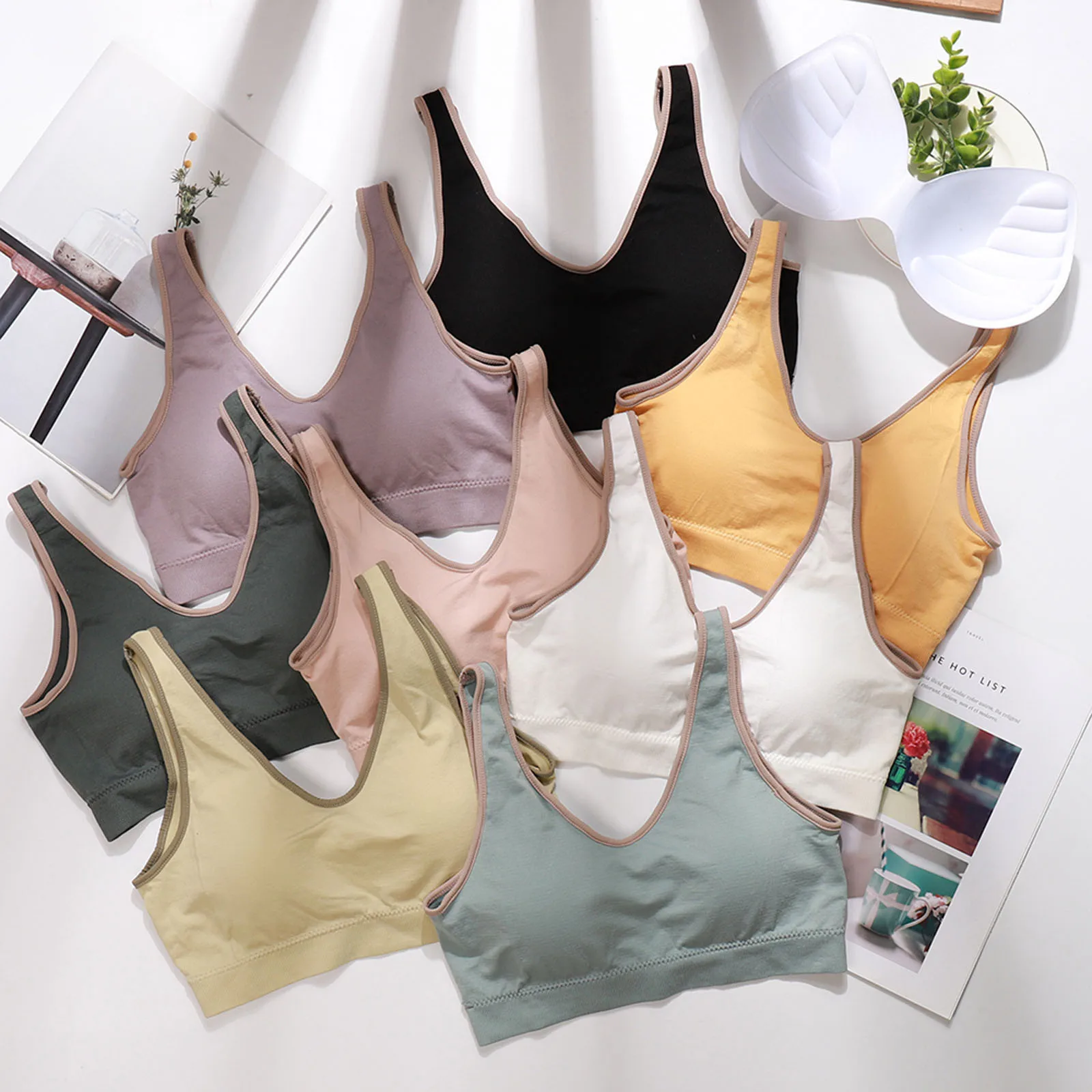 

Women Sport Yoga Bra Fitness Gym Bra Tops Yoga Brassiere Fitness Sports Tank Top Sports Bra Push Up Sport Bra With Chest Pad