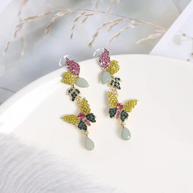 

2020 Women Crystal Butterfly Earrings Embroidery Fashion Long Tassel Drop Dangle Earrings Jewelry for Girls Gift Trendy Insect
