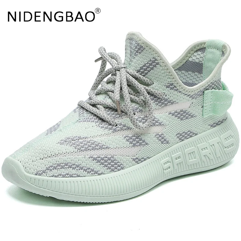 Women's Sports Shoes Summer Lightweight Mesh Breathable Discoloration Sneaker For Female Flat Running Shoes Zapatillas Mujer