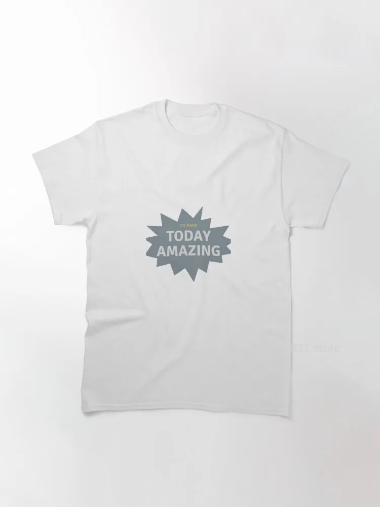

Классическая футболка с надписью «Go Make Today»