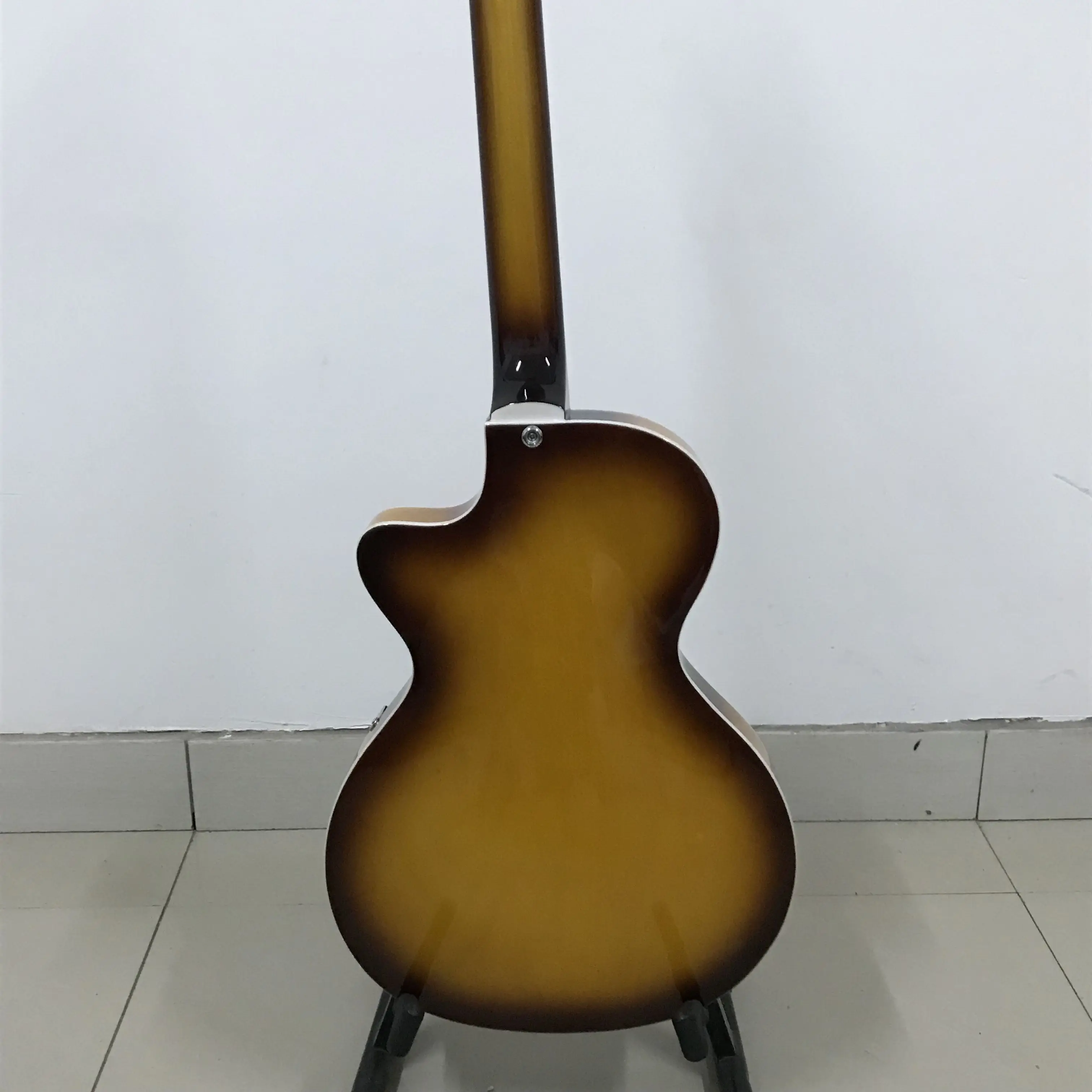 Hofner Club Bass Hi-CB серия полностью полый корпус 2 штапельные звукосниматели Винтажный стиль Тюнеры 4 струны для бас-гитары бас