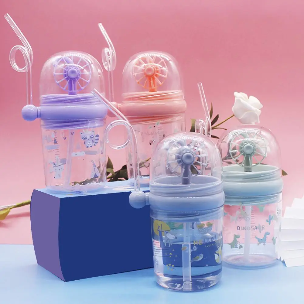 

250ml Kids Cartoon Print Windmill Baby Handle Feeding Bottle Drinking Cup with Straw Supplies
