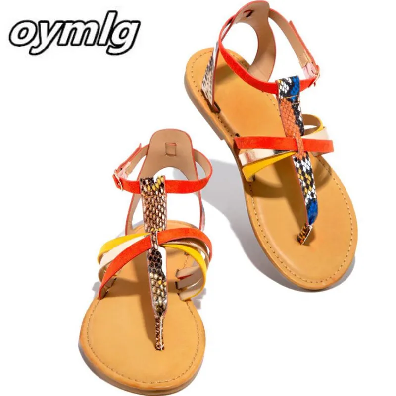 Сандалии женские со змеиным принтом модные босоножки с ремешком и пряжкой