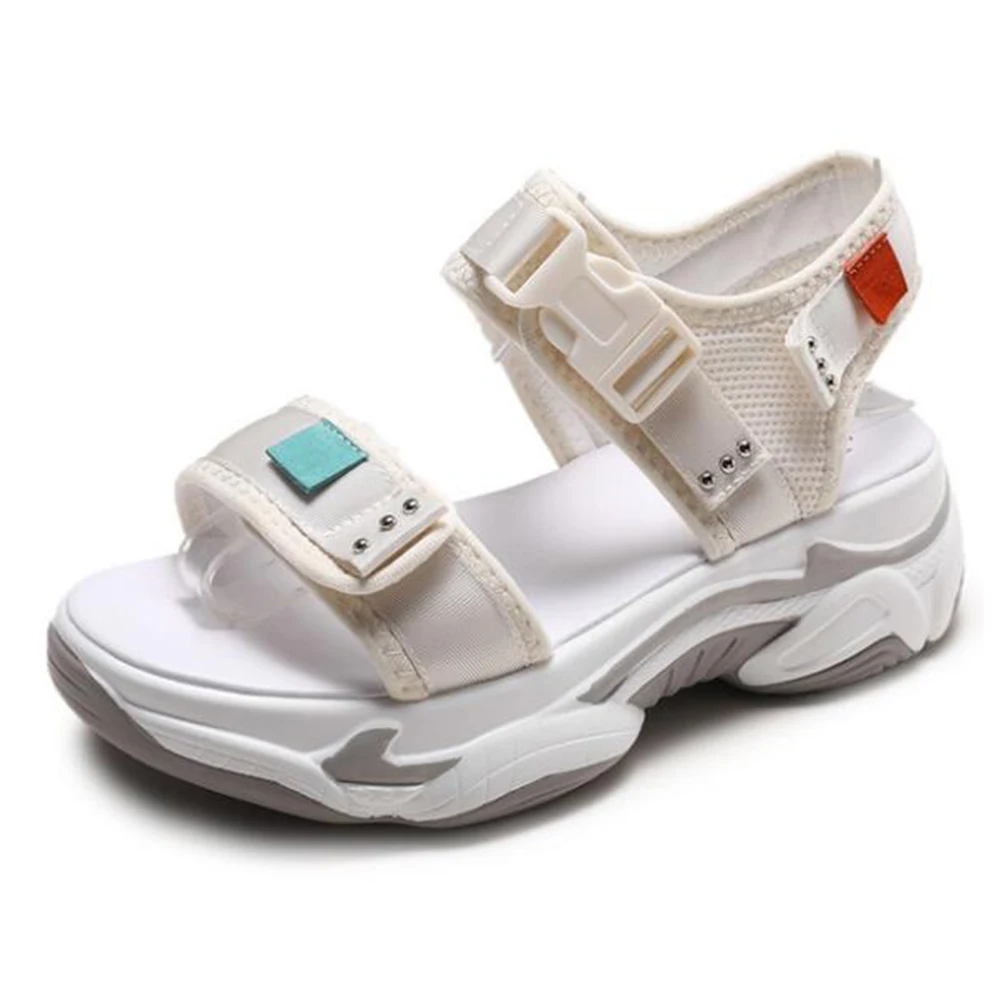 Новинка Модные женские сандалии сезон лето повседневные спортивные на толстой