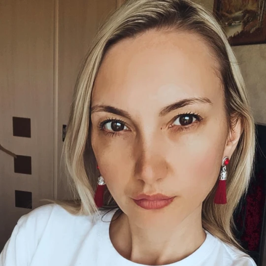 Женское винтажное ювелирное изделие с круглыми кристаллами | Украшения и