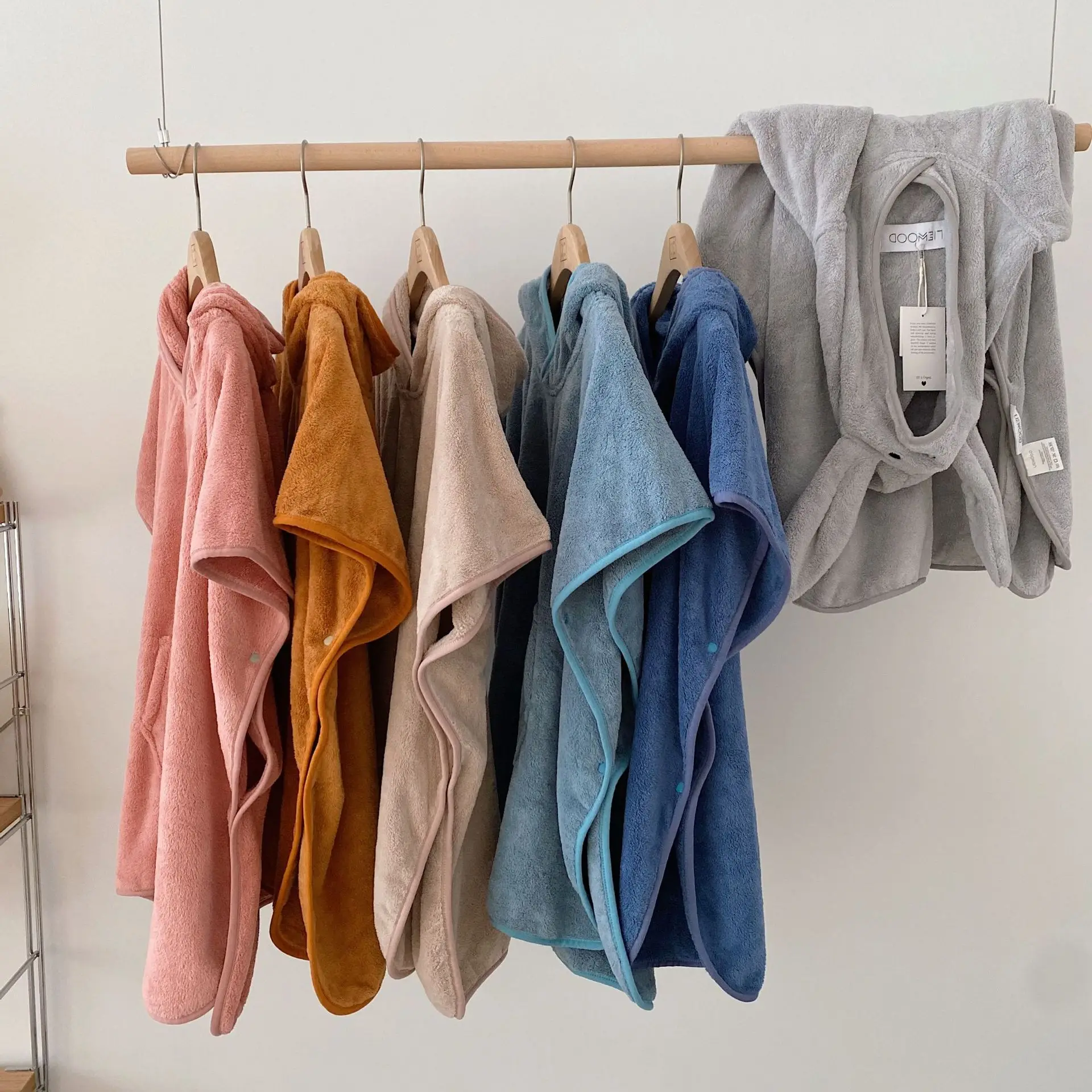 Детский мягкий халат Мультяшные толстовки с капюшоном плащ кроликом одежда для