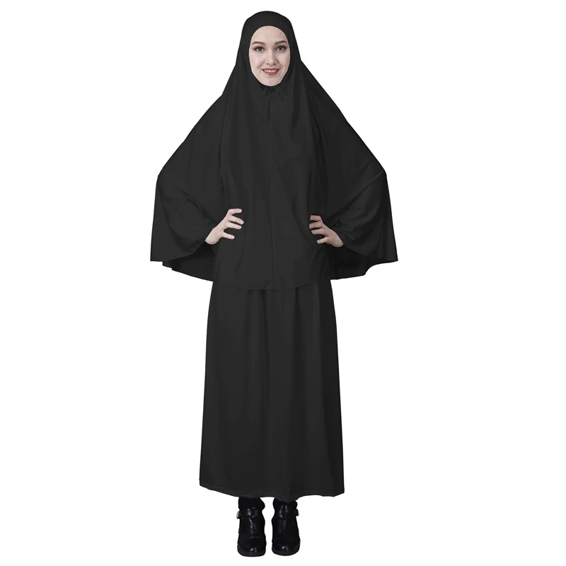 Мусульманские женщины из двух частей хиджаб и абайя Арабская леди