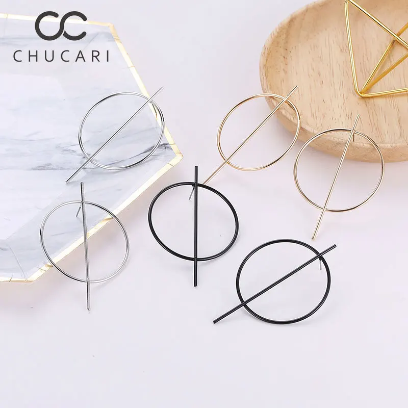 Модные серьги-гвоздики CHUCARI в стиле панк искусственная кожа черная секция