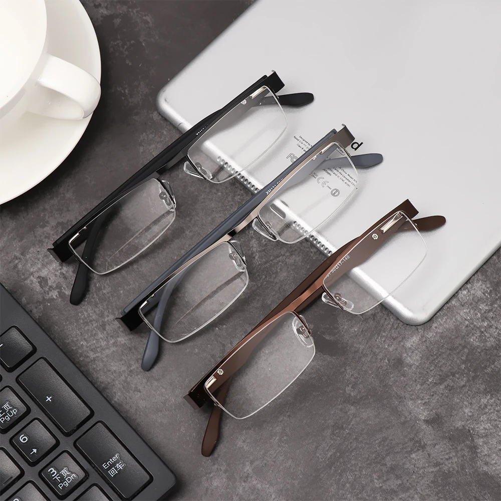 Мужские очки для чтения из титанового сплава с несферическими 12-слойными линзами