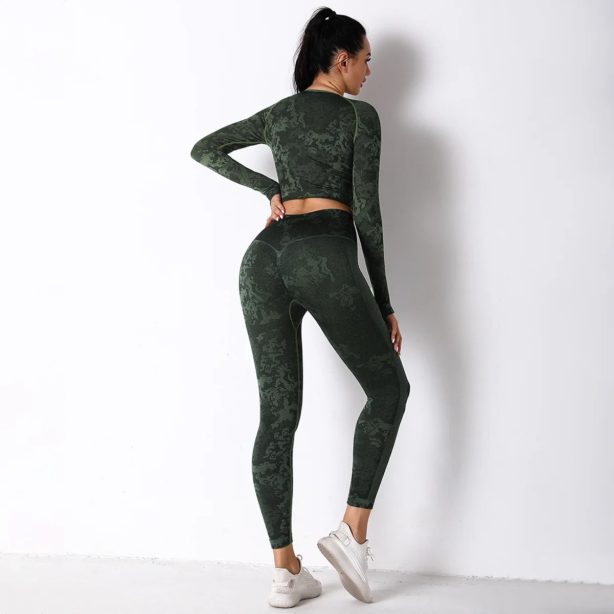 

Hot Type Yoga Clothing Female Seamless Knit Camouflage Body-bound Yoga Suit High Bounce Body-bound Long Sleeve Yoga for Women