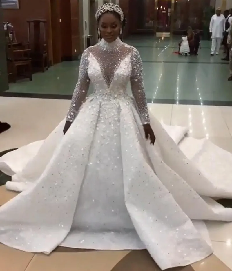 

Luxury High Neck Wedding Dresses 2021 Vestidos Long Sleeves Crystal Beading Plus Size Bridal Gowns African Robe De Mariee