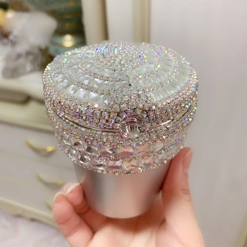 

Светодиодная Люминесцентная пепельница для автомобиля с кристаллами Blu-ray, универсальная пепельница для автомобиля, аксессуары для интерье...